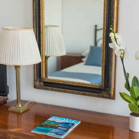 Fiorentini Residence Napoli ภายนอก รูปภาพ