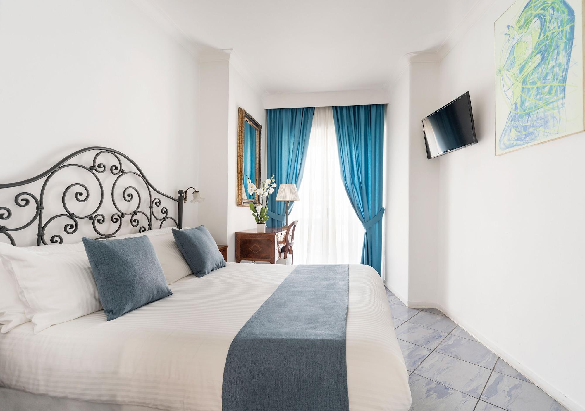 Fiorentini Residence Napoli ภายนอก รูปภาพ