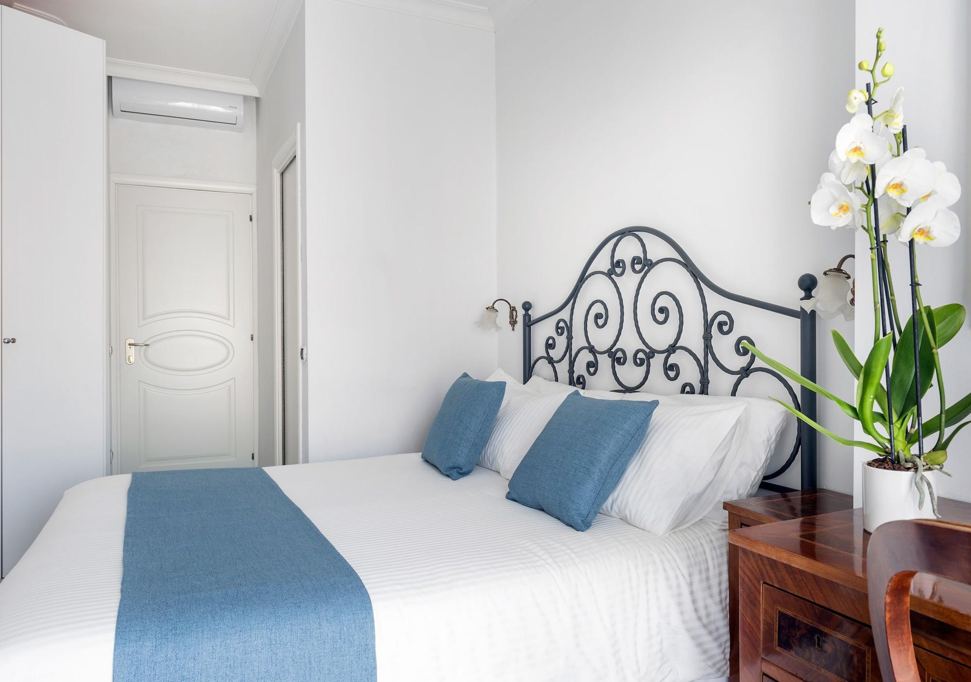 Fiorentini Residence Napoli ภายนอก รูปภาพ