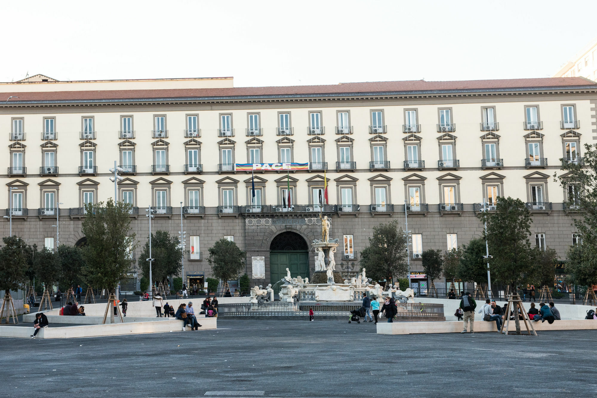 Fiorentini Residence Napoli ภายนอก รูปภาพ