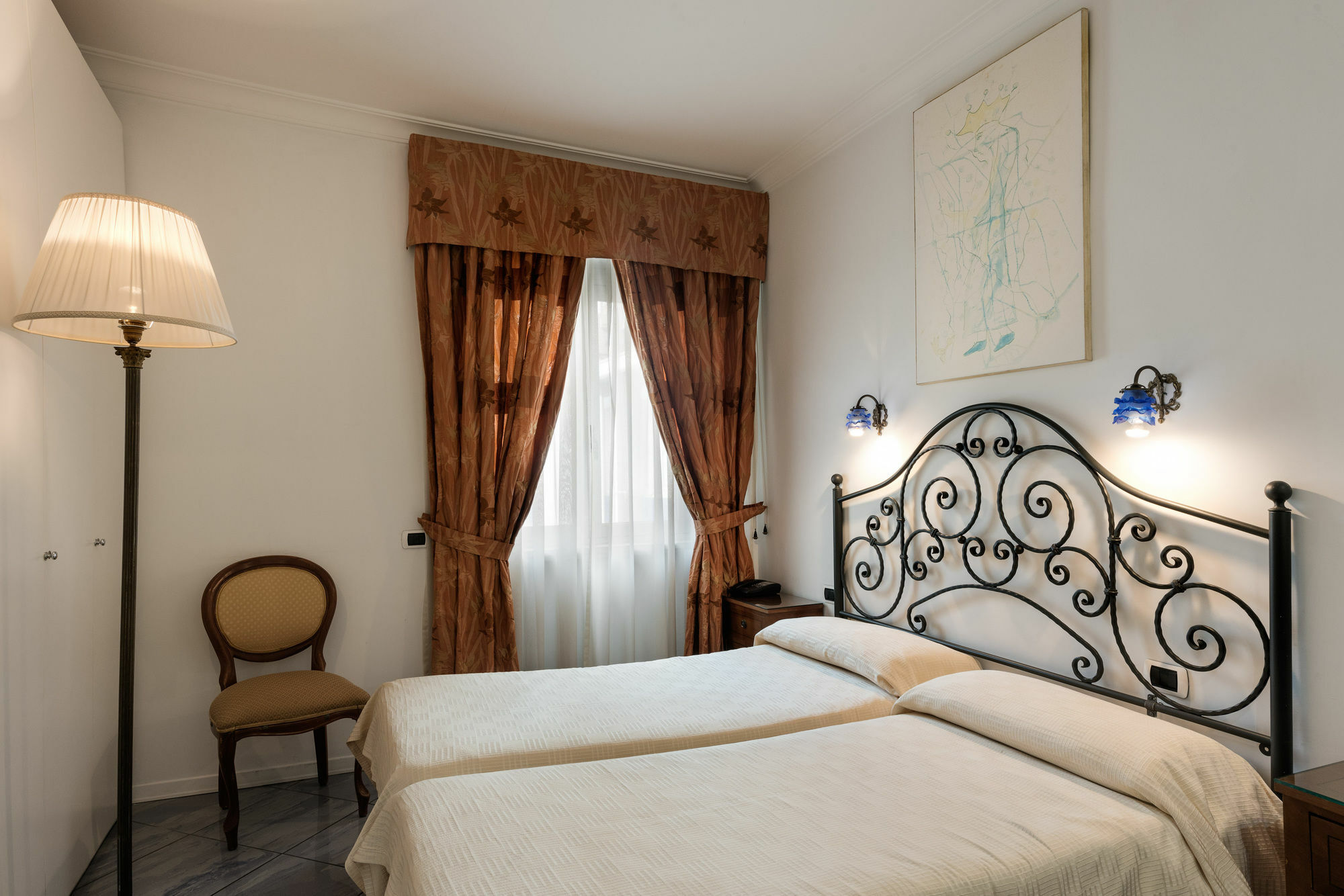 Fiorentini Residence Napoli ภายนอก รูปภาพ
