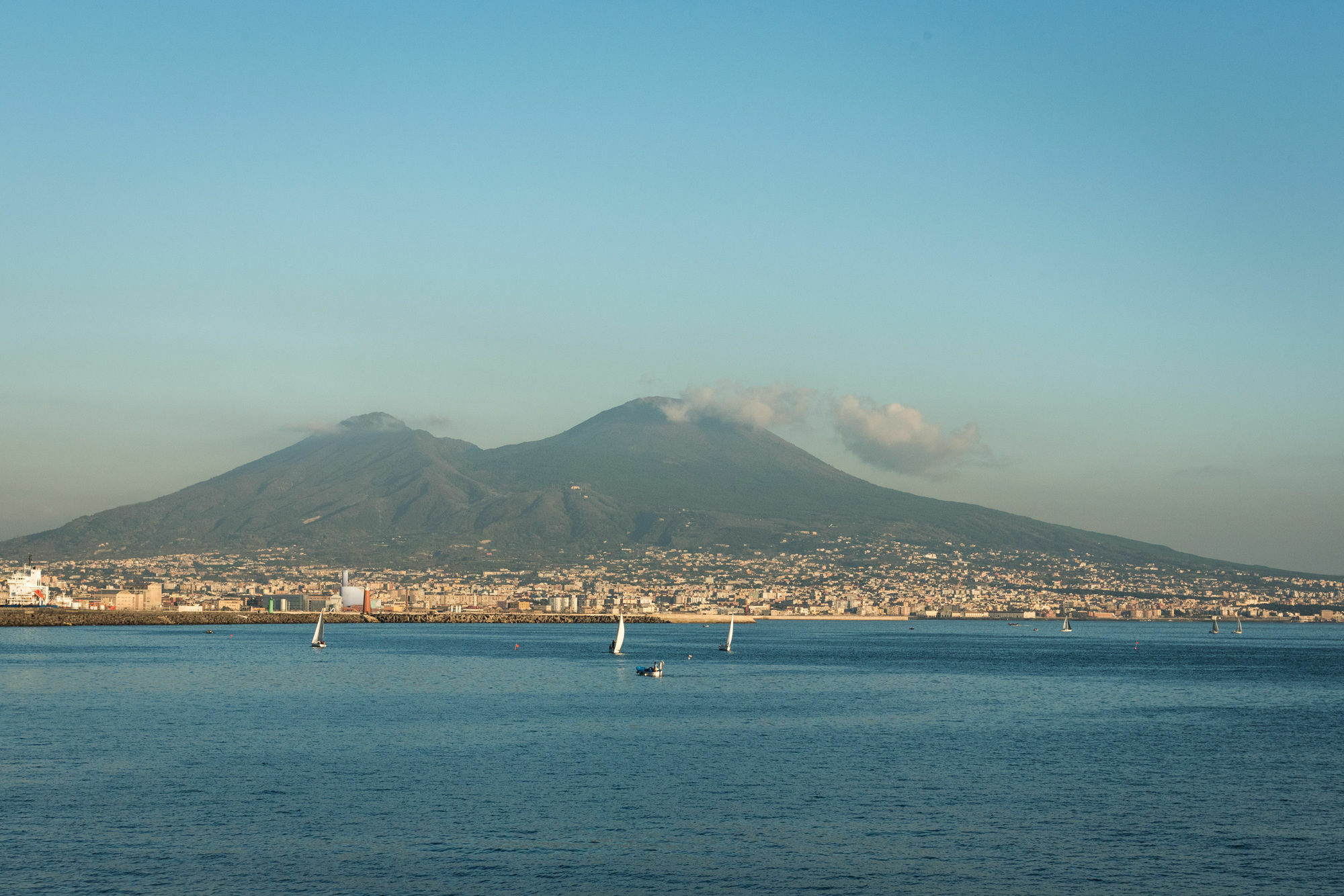 Fiorentini Residence Napoli ภายนอก รูปภาพ