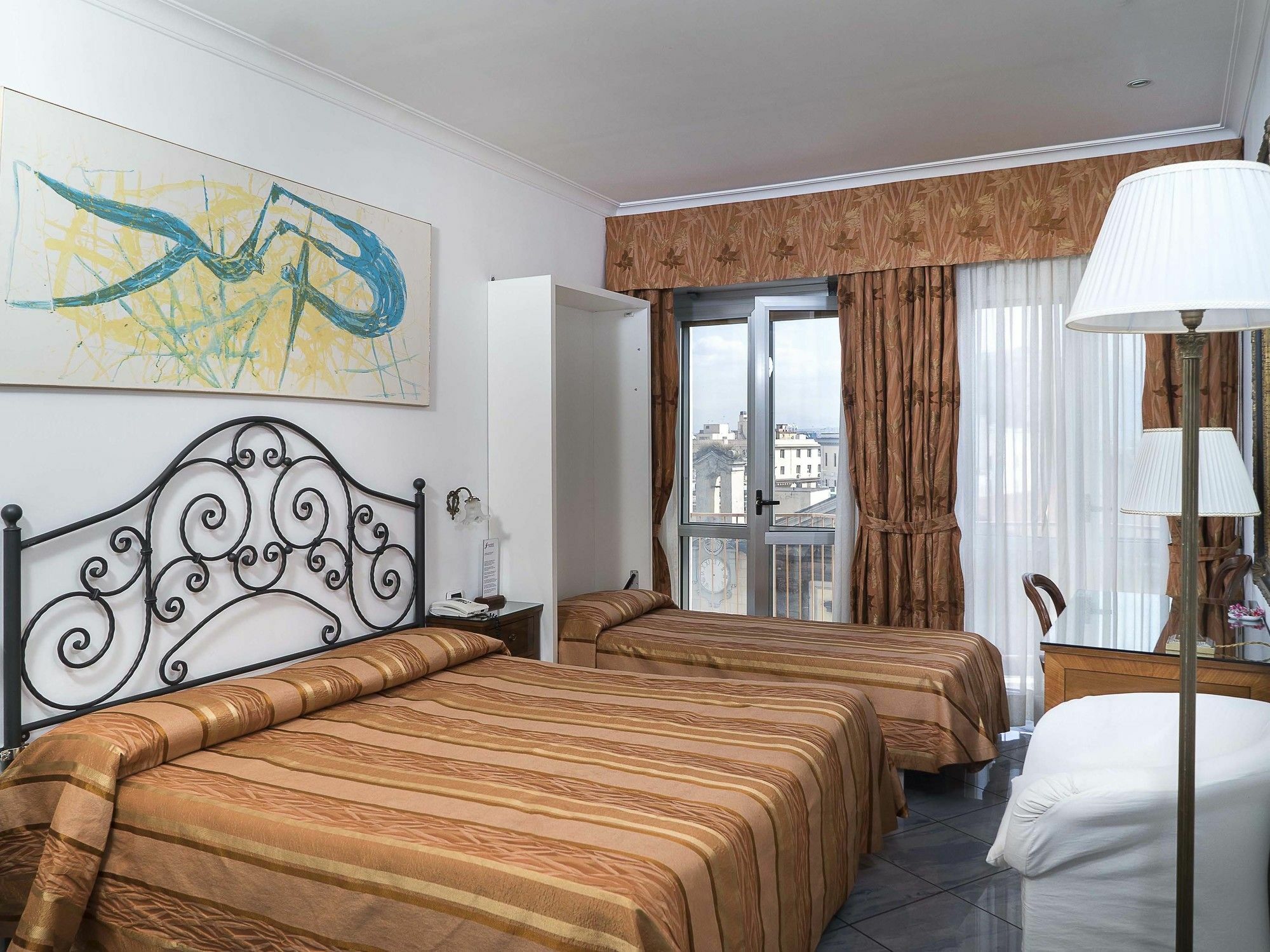 Fiorentini Residence Napoli ภายนอก รูปภาพ
